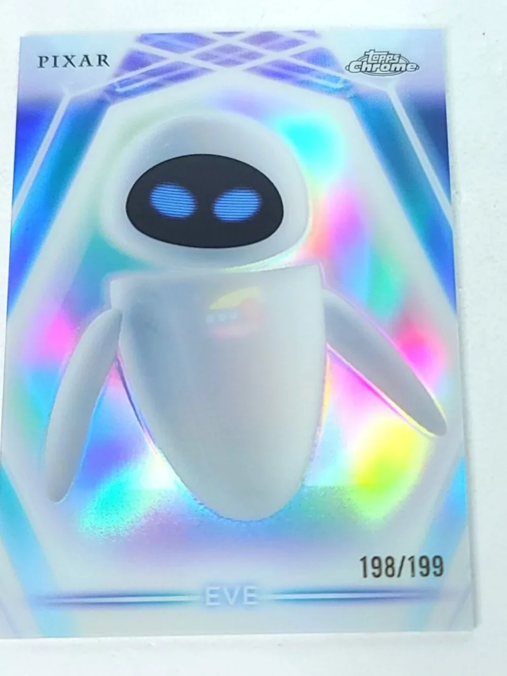 Eve Topps 2026 Disney Neon Holo Chrome Refractor Limited 198/199 CNE